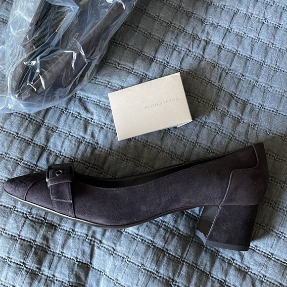 NIB Bottega Veneta Suede Pumps Shoes with buckle 38.5 - Picture 12 of 12